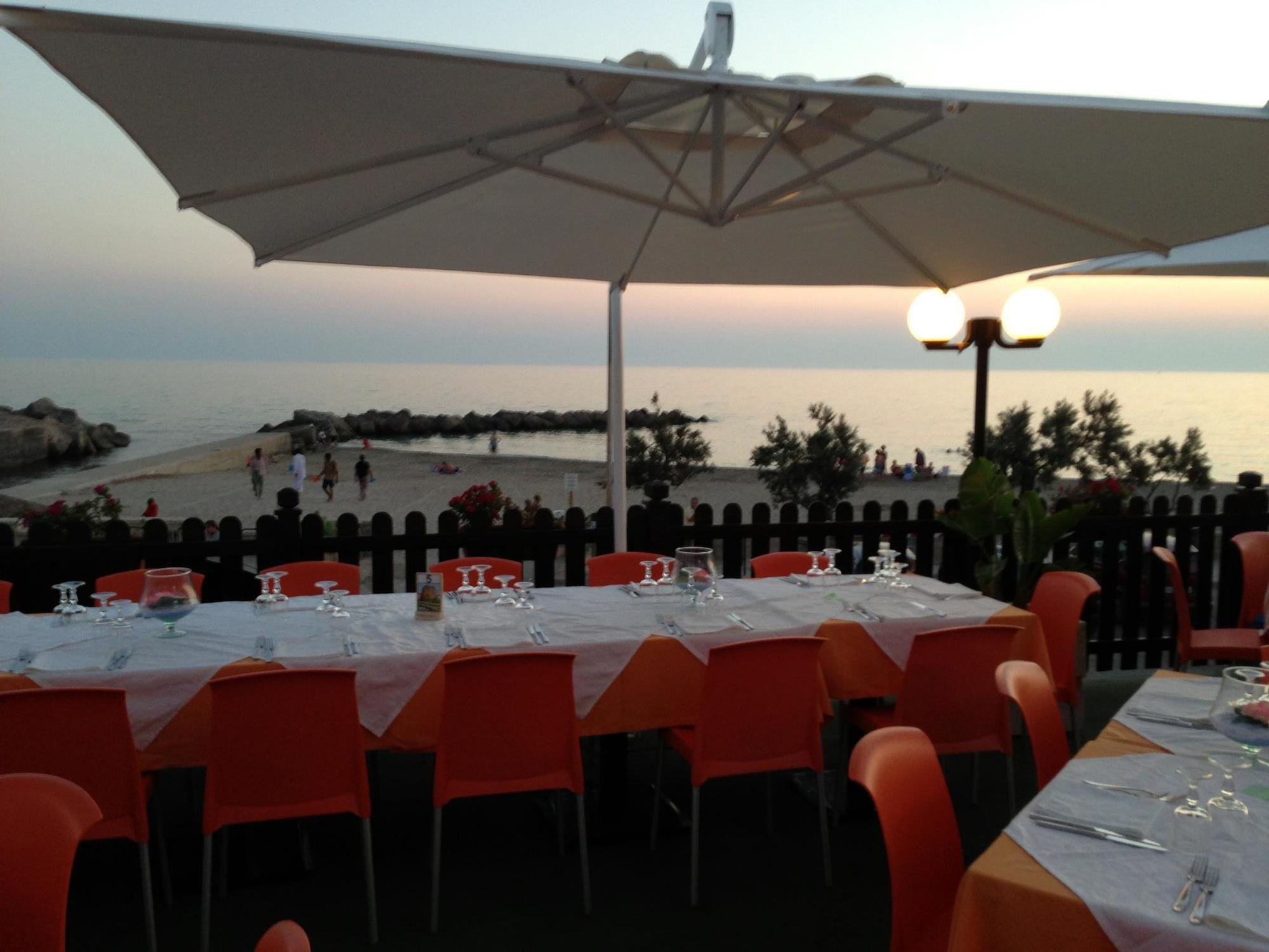 Terra D'Acqua Resort & Spa Torre Mozza Bagian luar foto